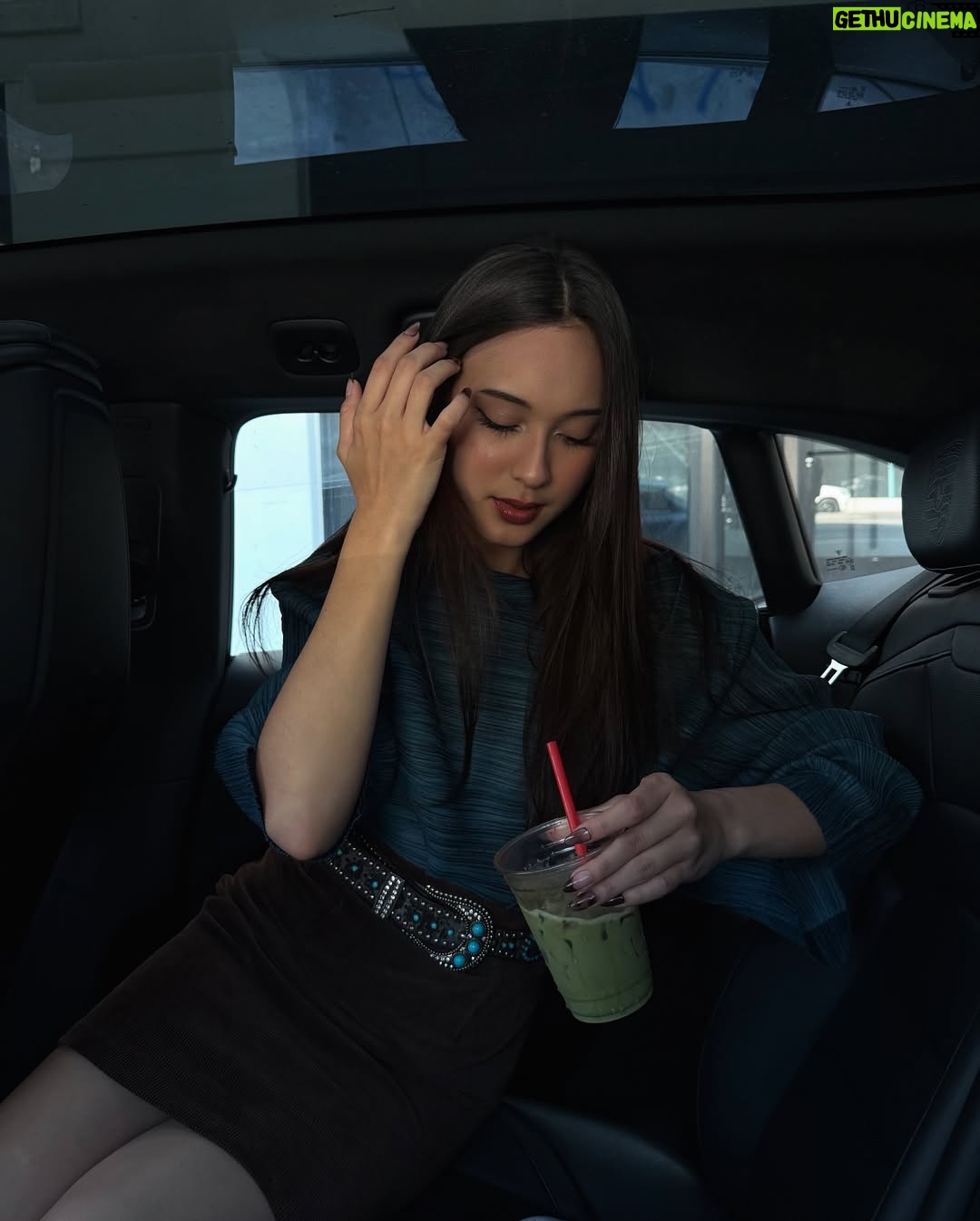 Yasmin Napper - 243.9K Likes - lost in los angeles 🤎