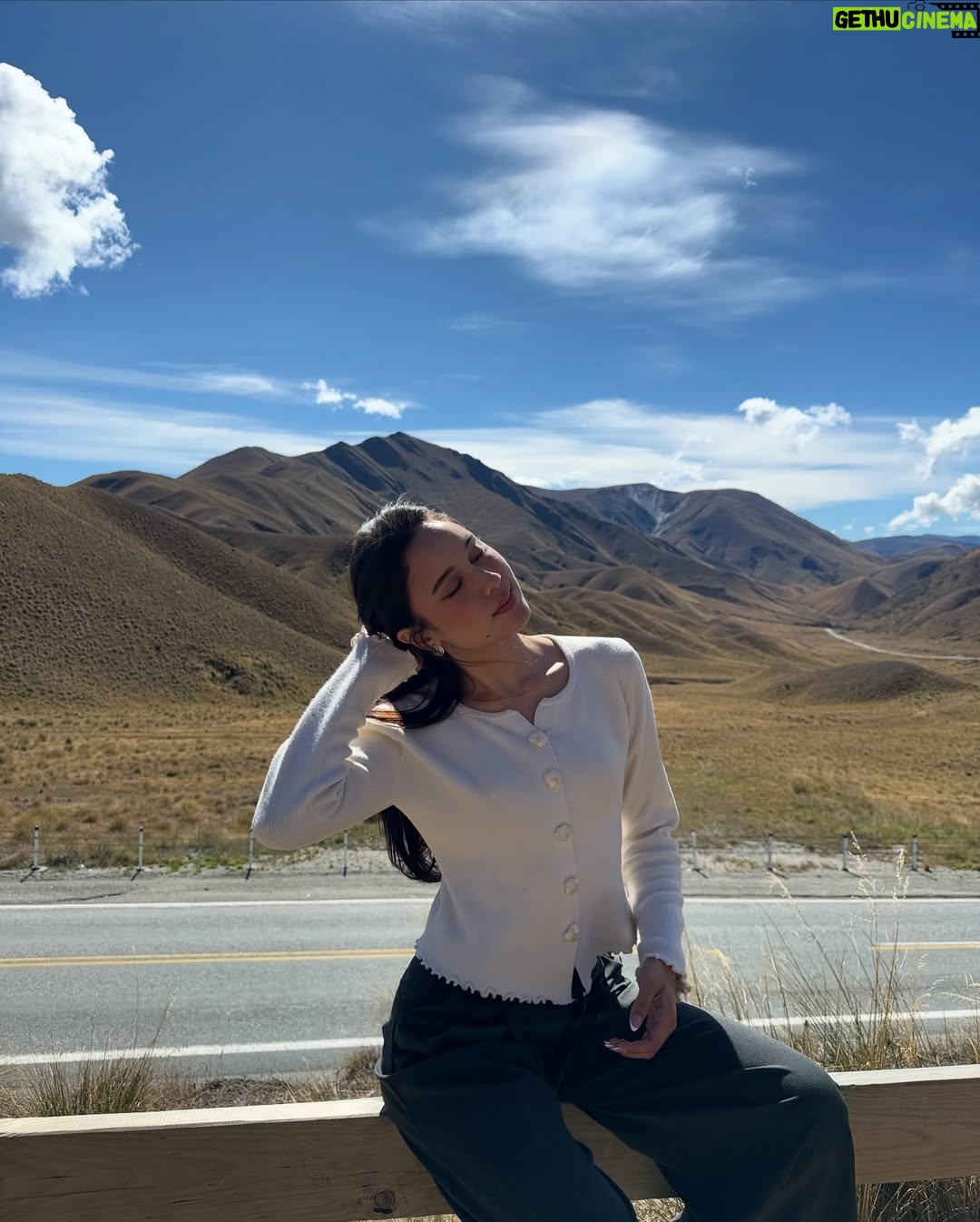 Yasmin Napper - 231K Likes - Van trip bucket list checked off ☑️🤎