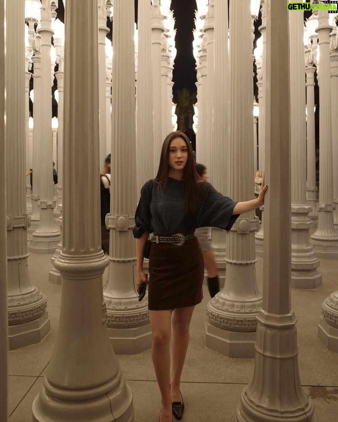 Yasmin Napper - 243.9K Likes - lost in los angeles 🤎