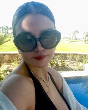 Yasmine El Khateib Instagram - Chapter 8 of 12 🧡☀️🐚🦀