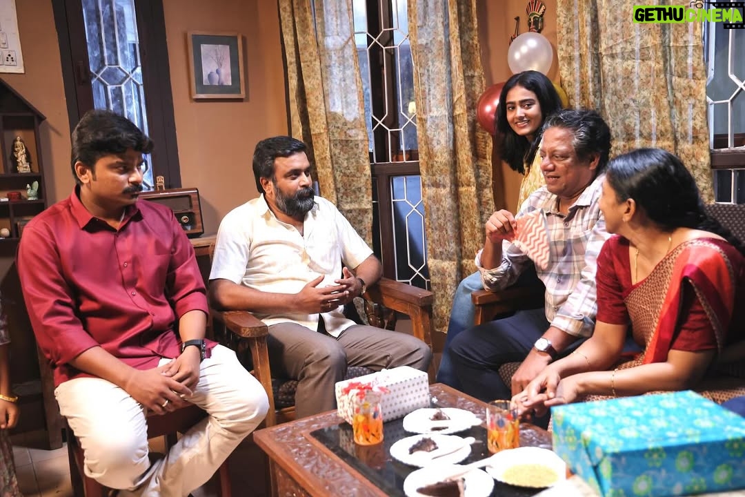 Yogalakshmi - 311.7K Likes - 🤍 memories remain ! 

#touristfamily #workingstills