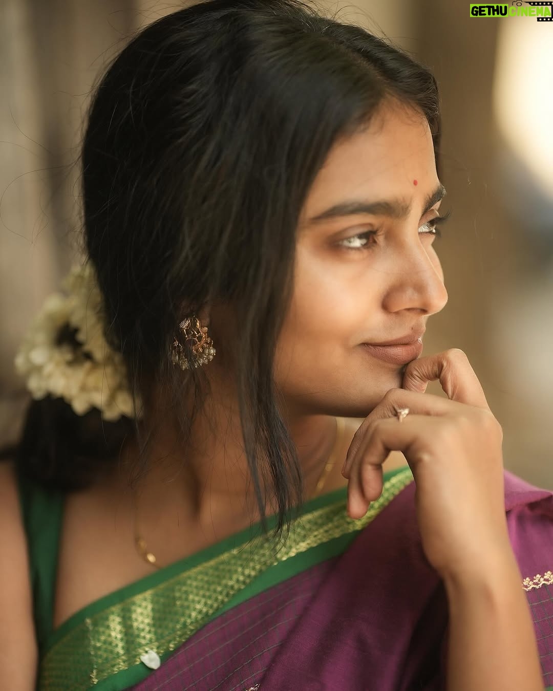 Yogalakshmi - 673.1K Likes - 🪷🐚🪔 

Pc:- @prasami_photography