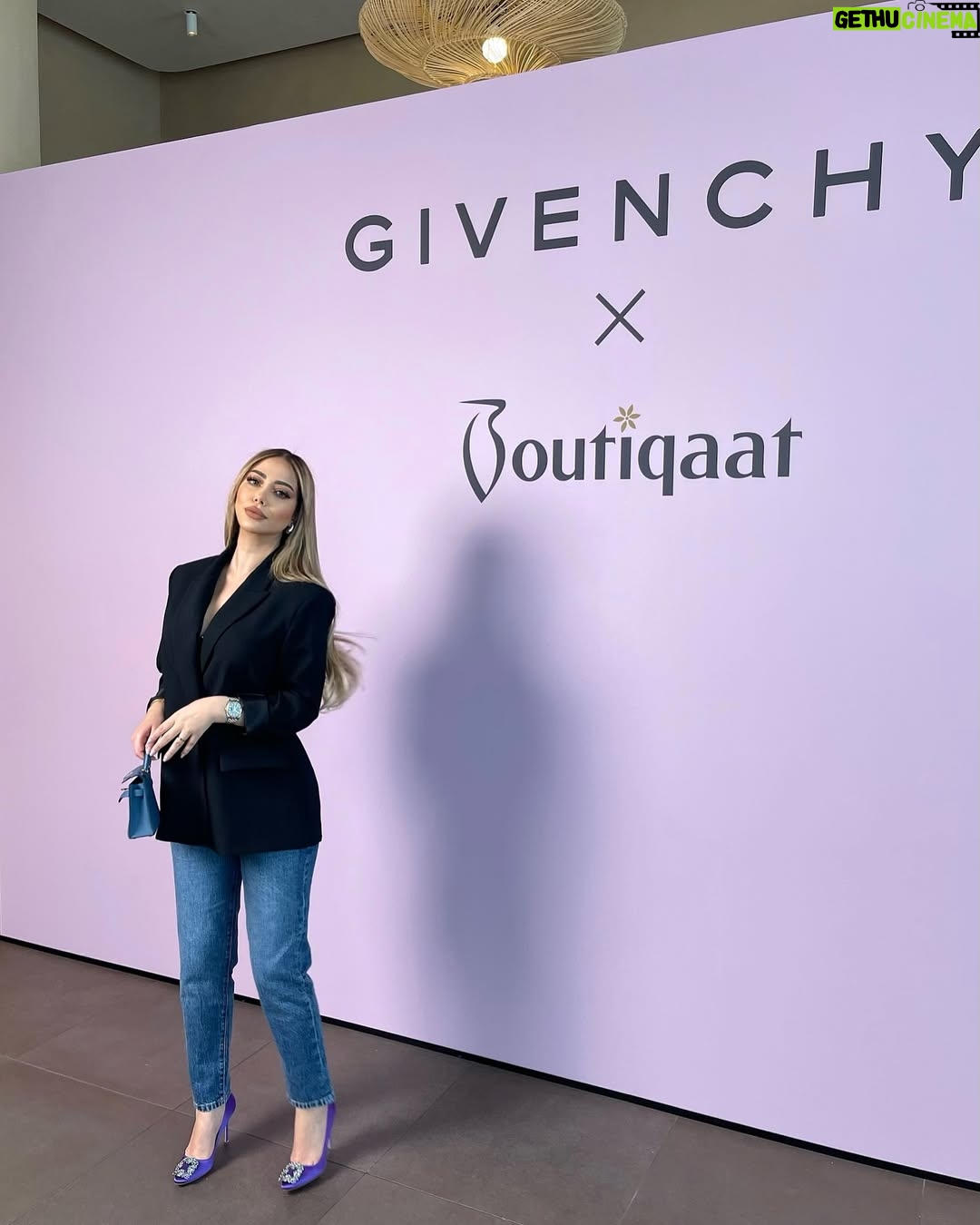 Yousra Saouf - 3 Likes - Thank u for having @givenchybeauty & @boutiqaat 💕
