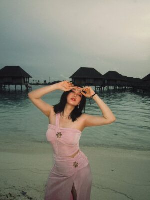Yu Thandar Tin Instagram - Vitamin sea #maldives