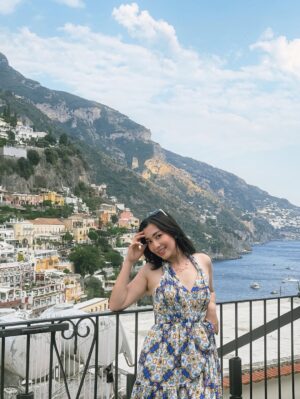 Yu Thandar Tin Instagram - Found my lemon soul in Positano 🍋✨ #positano  #italy