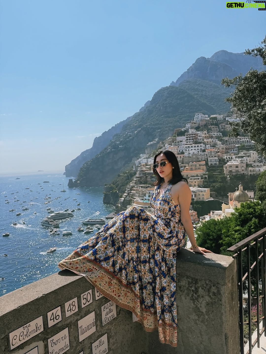 Yu Thandar Tin - 2.4K Likes - Found my lemon soul in Positano 🍋✨ #positano  #italy