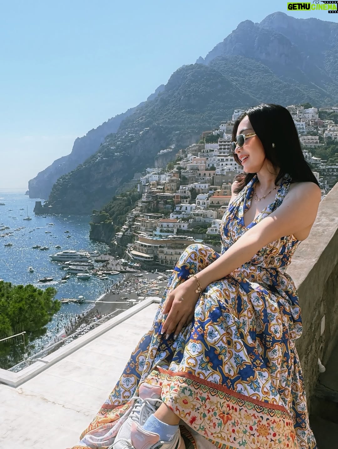 Yu Thandar Tin - 2.4K Likes - Found my lemon soul in Positano 🍋✨ #positano  #italy
