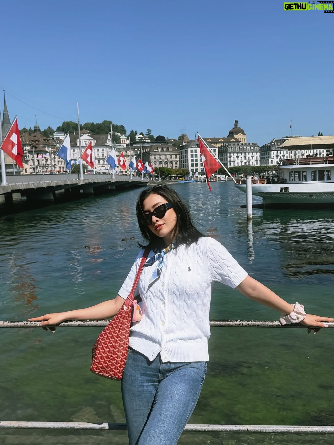 Yu Thandar Tin - 1.6K Likes - Postcard-perfect views, every step 📸 #luzern #switzerland
