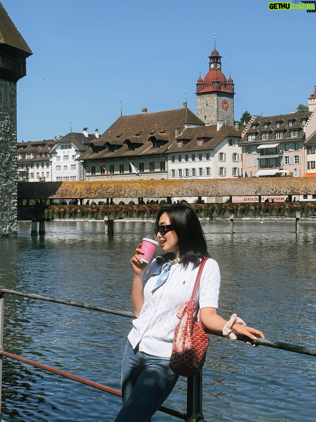Yu Thandar Tin - 1.6K Likes - Postcard-perfect views, every step 📸 #luzern #switzerland