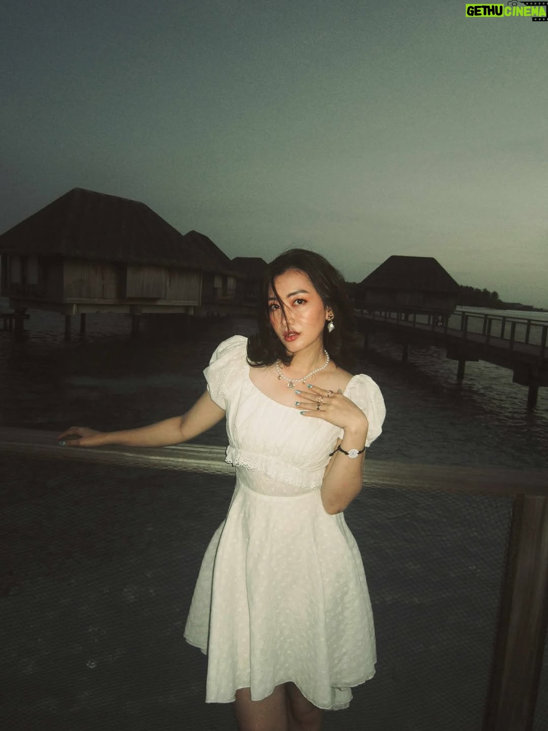 Yu Thandar Tin - 2.7K Likes - Beautiful in white 🌸 #maldives
