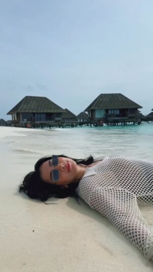 Yu Thandar Tin Instagram - Lost in the blues of the Indian Ocean š
ā¢ šøšøšø #maldives