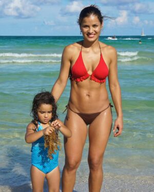 Yuli Ferreira Instagram - Han pasado los años y puedo decir que ser mamá ha sido la mejor decisión de mi vida, el tiempo mejor invertido y el más disfrutado, por que aunque son niños nos enseñan mucho y nos recuerdan cómo debe ser siempre nuestro corazon, ellos son una de las razones por las cuales me levanto cada mañana a cumplir los propósitos que Dios puso en mi vida!!! Amo mi tiempo con ustedes @luciariosferreira y @davidriosferreiraa