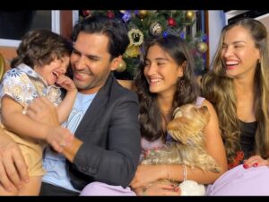 Yuli Ferreira Instagram - FELIZ NAVIDAD, les dese la familia Ríos Ferreira