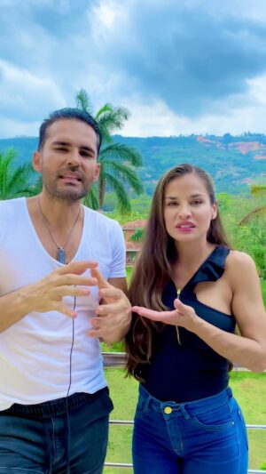 Yuli Ferreira Instagram - Siempre nos preguntan si nosotros peleamos… y que creen, así solucionamos los problemas.