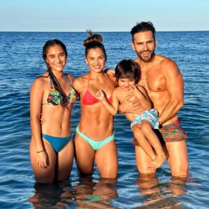 Yuli Ferreira Instagram - En familia