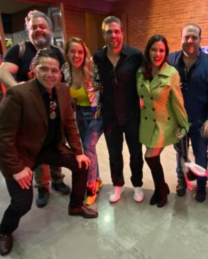 Yuliana Peniche Instagram - Anoche fue el estreno a prensa y alfombra roja de @laobscenidaddelacarne 🎭 en el Teatro Renacimiento con puro talentoso @sugeyabregotv @cuquitaoficial_ @horaciopancheri y @salinasjorgemx Está muy atrevida y candente 🔥 la obra de teatro ¡ Tienen que verla ! Muchísimas felicidades a toda la compañía 👏🏼👏🏼👏🏼👏🏼 Éxito y larga temporada 💫 @omarproductor @jonathan.tonatiuh Sugey te queremos mucho amiga ✨❤️🔥 te ves guapísima y hermosa como siempre ❤️🔥
#centroculturalmanolofabregas #teatro #actores #laobscenidaddelacarne #alfombraroja
