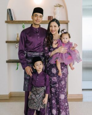 Zahirah MacWilson Instagram - Selamat hari raya maaf zahir & batin ✨💜