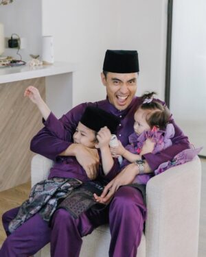 Zahirah MacWilson Instagram - Selamat hari raya maaf zahir & batin ✨💜
