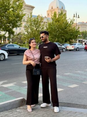 Zahra Waseem Instagram - Baku : Day 1🫶🏻