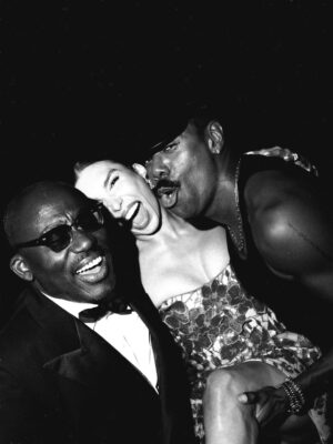 Zarina Yeva Instagram - A night to remember with @kingofbingo @edward_enninful at @amfar ✨🧚🏻‍♀️❤️
Photo @mateuszpielesz