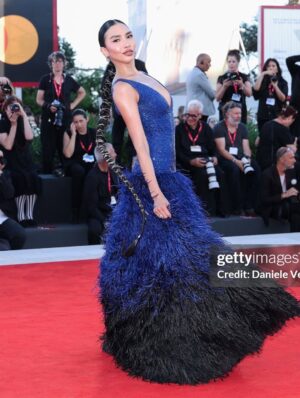 Zarina Yeva Instagram - Venice you are magical💙💙💙 @labiennale
Attending “Father Mother Sister Brother” red carpet during the 82nd Venice Film Festival by Jim Jarmoush starrig Cate Blanchett, Adam Driver.
Special thanks & styled by @marcodl82 @joydisrl
Wearing @ramikadi @ramikadi.art @aariya_diamonds @lesilla
Glam @atamas_hair @atamas_makeup
Photo @danieleventurelliphoto @oksi_official
#venice #venicefilmfestival #zarinayeva