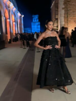 Zarina Yeva Instagram - @giorgioarmani during Venice Film Festival 🖤
#armani #venice #venicefilmfestival #zarinayeva