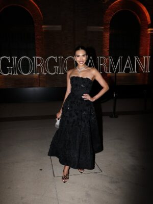 Zarina Yeva Instagram - @giorgioarmani during Venice Film Festival đź–¤
#armani #venice #venicefilmfestival #zarinayeva