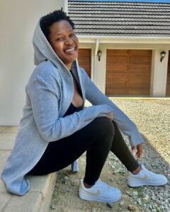 Zenande Mfenyana Top 100 Instagram Photos and Posts
