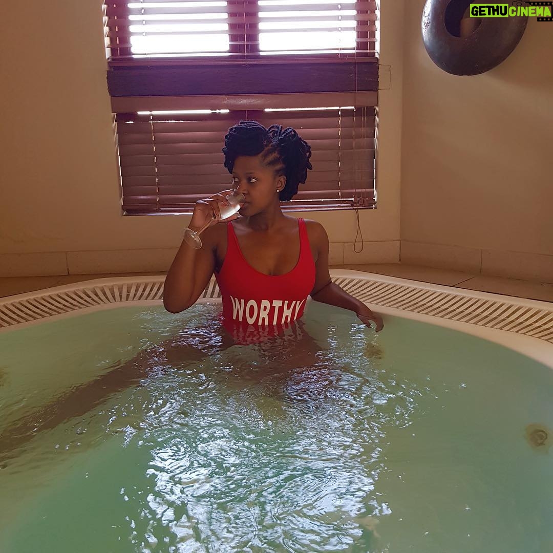 Zenande Mfenyana - 33.6K Likes - But with Aromat! 🔥🔥🔥