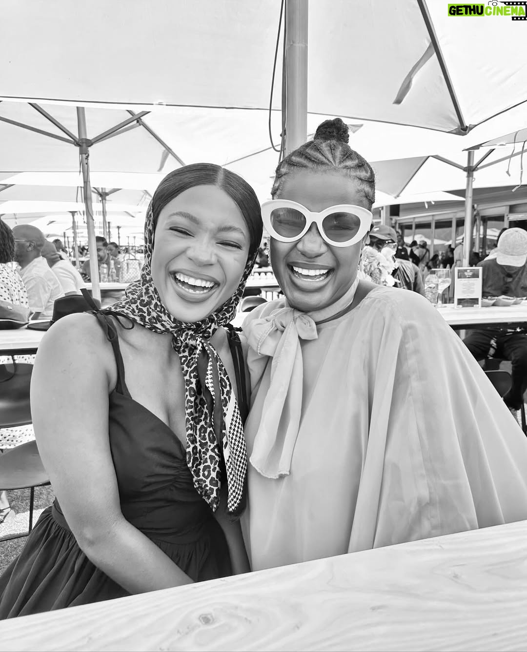 Zenande Mfenyana - 46.7K Likes - Sundays are for Sisters 🥹♥️🥰