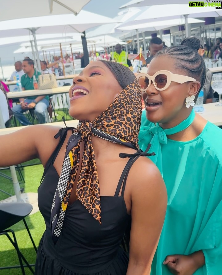 Zenande Mfenyana - 46.7K Likes - Sundays are for Sisters 🥹♥️🥰