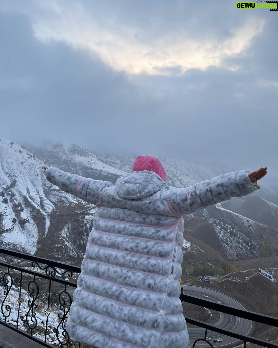 Ziyoda - 42.6K Likes - Qor sizlargaxam yoqadimi?? XA yoki YO’Q??❄️

Foto by @eldor_ehsanovich  va @muhammadaminov_husan 
10 ta foto joyladim azizlarim tomosha qiling. Filtrlanmagan va tozalanmagan tabiy fotolar🙈🤣
Qorni judaxam yaxshiko’raman meni fikirimcha ko’pchilkga qor yoqadi to’g’rimi???