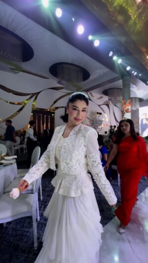 Ziyoda Instagram - Dilnoz asalm baxtli bo’ling🤍🕊️
@dilnoz_hakimova_