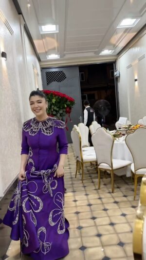 Ziyoda Instagram - @yulduz_turdiyeva_official
 Go’zal opam ayyomingiz muborak bo’lsin❤️🥰
Sizni judaxam yaxshiko’raman❤️😍Allohim hamisha yaxshiliklari bilan siylasin🤲🏻❤️

Dress by @_my_atelier Raxmat❤️
Video by @muhammadaminov_husan