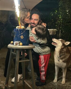 Zoraida Gómez Instagram - Te amamos mi amor !!
@el_yoguen
Toda la felicidad y amor por siempre 😍😍
@azucarmorena499 😋