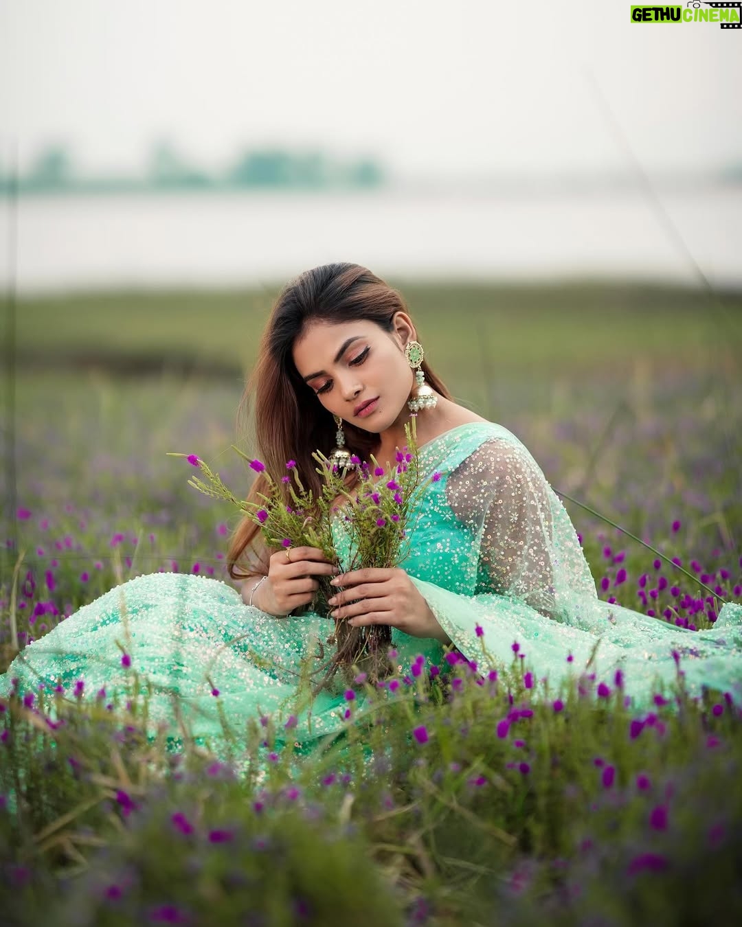 Zoya Jaan - 404.6K Likes - 🦋❤️ #zjn 

📸 @ganesh_sharmaaa 

🎨 @omkarnaik__

:
:
:
:
:
:
:
:
:
:

#zjn #cute #look #thankyou #picoftheday #nature #instagood  #photoshoot #model #instagram #lifestyle #influencer #videocreator #fashion #fashionstyle #mumbai #influencers #fashioninfluencer