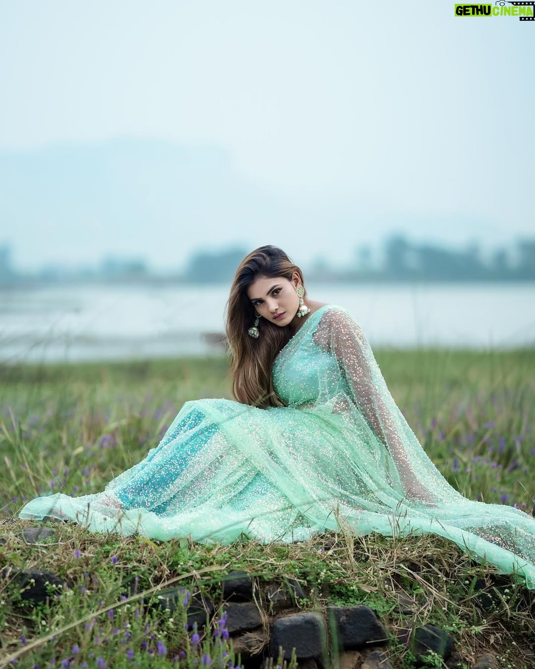 Zoya Jaan - 404.6K Likes - 🦋❤️ #zjn 

📸 @ganesh_sharmaaa 

🎨 @omkarnaik__

:
:
:
:
:
:
:
:
:
:

#zjn #cute #look #thankyou #picoftheday #nature #instagood  #photoshoot #model #instagram #lifestyle #influencer #videocreator #fashion #fashionstyle #mumbai #influencers #fashioninfluencer