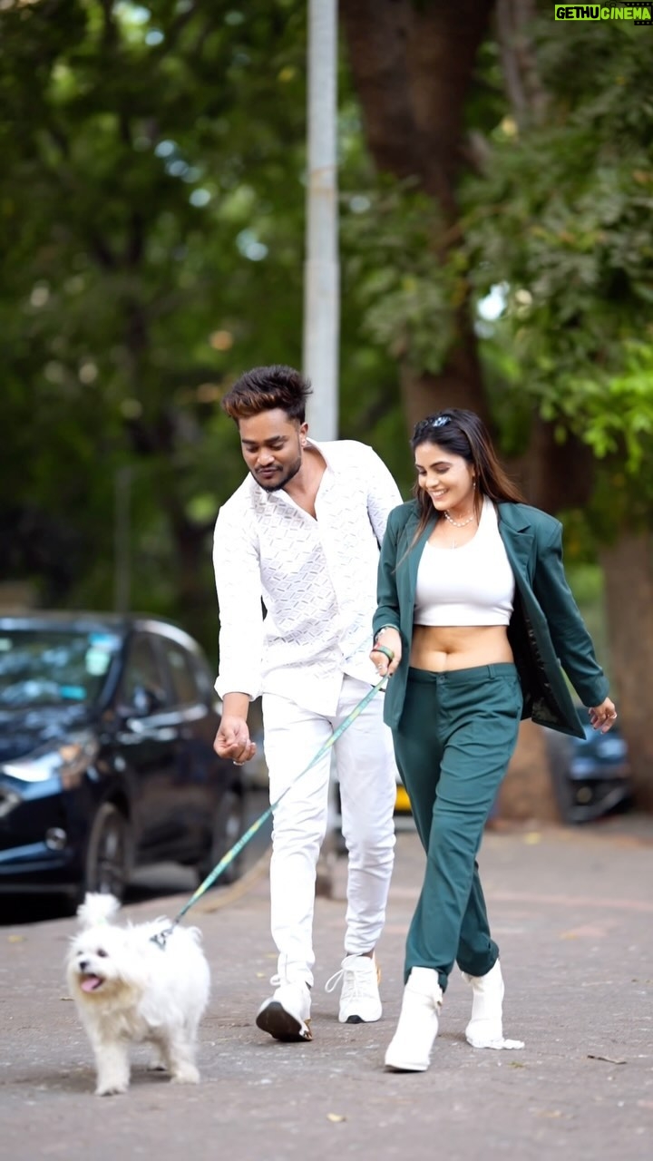 Zoya Jaan - 3.1 Million Likes - tere naal challiye haseen  koi na 🌼

🎥 @rj__ankit1 
:
:
:
:
:
#zjn #sameerstylo #instadaily