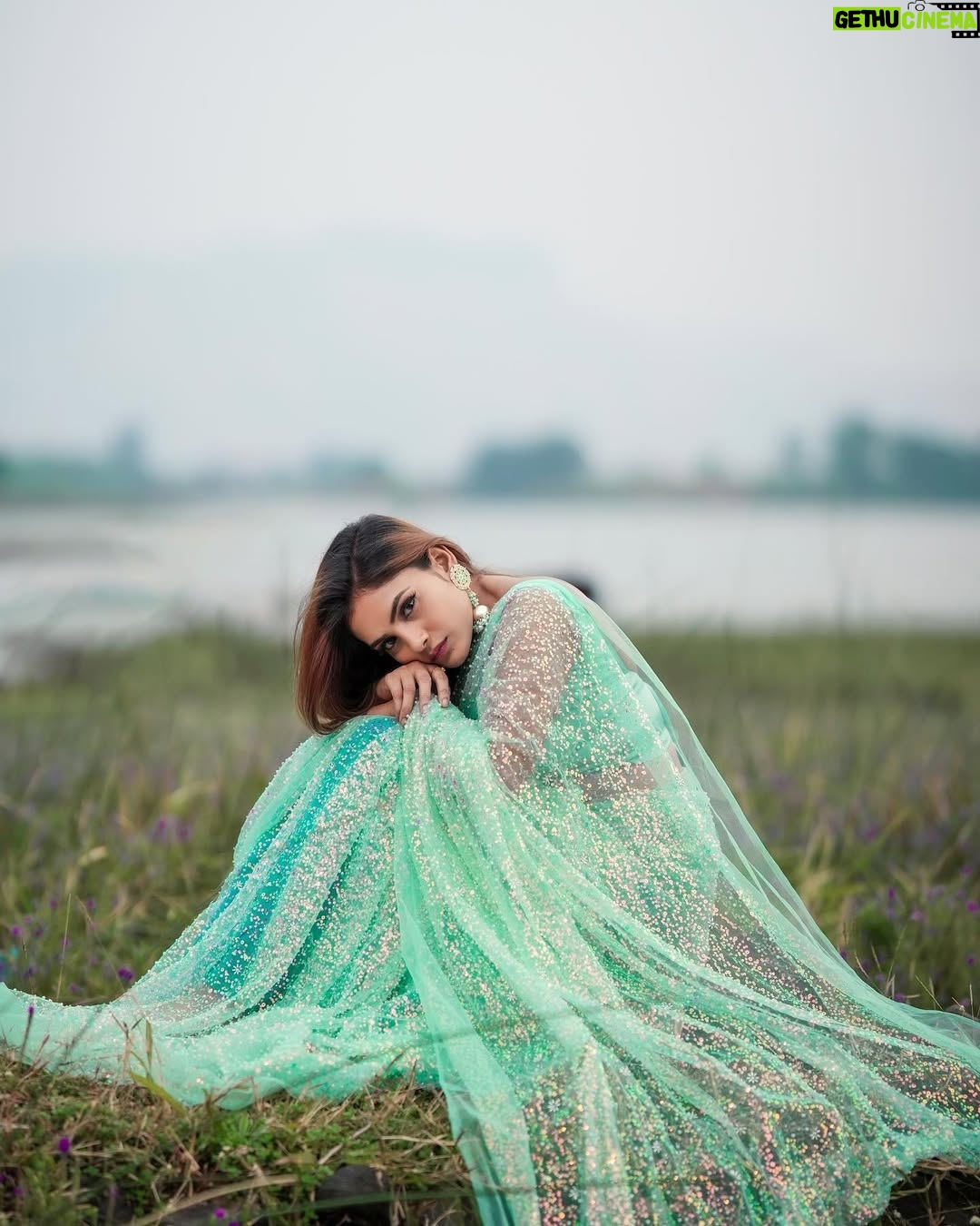 Zoya Jaan - 404.6K Likes - 🦋❤️ #zjn 

📸 @ganesh_sharmaaa 

🎨 @omkarnaik__

:
:
:
:
:
:
:
:
:
:

#zjn #cute #look #thankyou #picoftheday #nature #instagood  #photoshoot #model #instagram #lifestyle #influencer #videocreator #fashion #fashionstyle #mumbai #influencers #fashioninfluencer