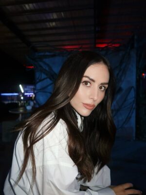 Zuria Vega Instagram - 🍿