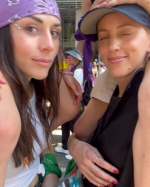 Zuria Vega Instagram - 8M 💜🦋💚
Hoy fue especial xq marchaste conmigo por primera vez, que tu voz siempre se escuche fuerte por ti y por las demás.
Te ama, tu mamá.