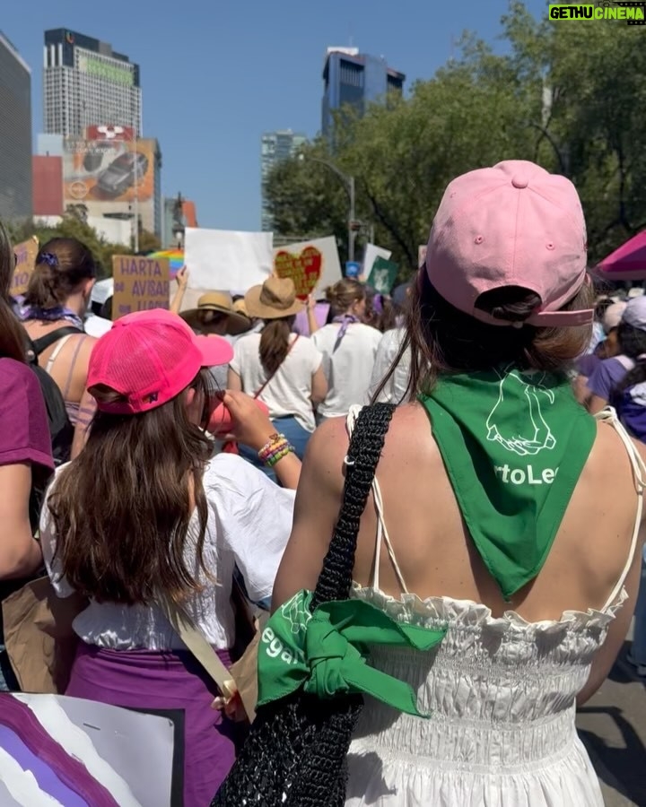 Zuria Vega - 83.5K Likes - 8M 💜🦋💚

Hoy fue especial xq marchaste conmigo por primera vez, que tu voz siempre se escuche fuerte por ti y por las demás.
Te ama, tu mamá.