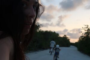 Zuria Vega Instagram - 🌊 🐚🫀