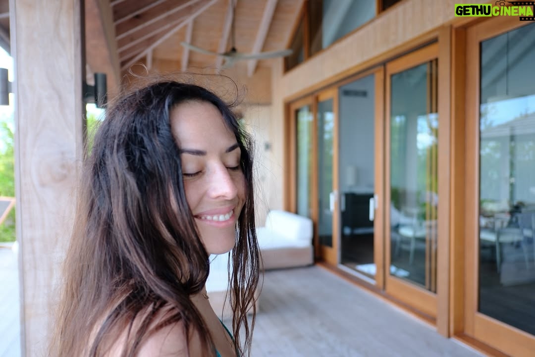 Zuria Vega - 72.6K Likes - 🌊 🐚🫀