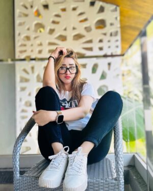 afsha khan Instagram - Glow Girl 💐
:
#afshakhan