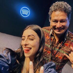 ayesha kapoor Adlakha Instagram - Proud of #PPopCulture like I had something to do with it other than being Punjabi š
What an incredible night, what a fantastic album. The @karanaujla hype is real. Hear the album, then tell me š§Ø
@spotifyindia thanks for bringing these experiences to my life! Love you long time š
#KaranAujla #Punjabi #PPop #PunjabiCulture #SpotifyIndia #Spotify #India