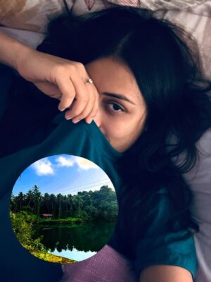 ayesha kapoor Adlakha Instagram - May Ninth 1 month with @khruangbin š«
The body remembers what the mind forgets. This last month was intense.
I was sick, I was home, I was alone, I was not, I was working, I was trying to deeply relax, I was scared, I was hormonal, I was vulnerable, I was logical, I was delirious, I was up, I was down, I was weak, I was frustrated, I tried to help, I held space, I was angry, I was grateful, I was hopeful, I was alive.
like I said- itās been intense.
A big wave has crashed and while my head is still under water, I can see myself coming up to a different reality. All the things, people, contexts, habits, patterns, pulls that got me here wonāt be around when Iām done with this. The szn is changing and sometimes the adjustment is uncomfortable, thatās all :)
Everyone whoās been such a tremendous support during this time- THANK YOU. You know who you are, ilysm šš»ā¤ļøāØ