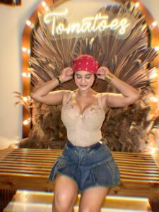 Actress deeksha HD Photos and Wallpapers September 2025