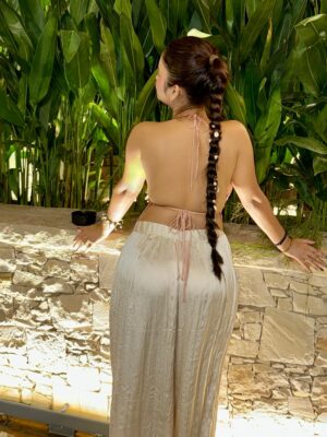 deeksha Instagram - Back talk? Nah, I let the outfit do that👀