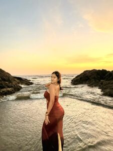 Actress deeksha HD Photos and Wallpapers September 2025
